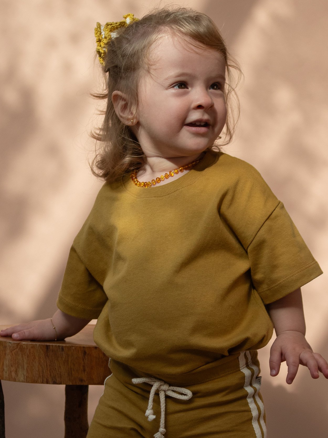 cam-010-mostarda-camiseta-